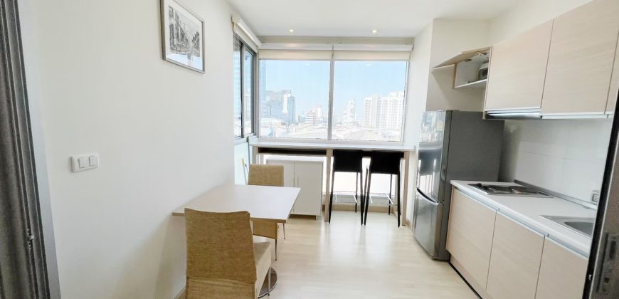 For rent ! Rhythm Ratchada near MRT Ratchadaphisek 1 bedroom 1 bathroom Fully furnished